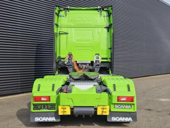 S770 6x4 / FULL AIR / RETARDER
